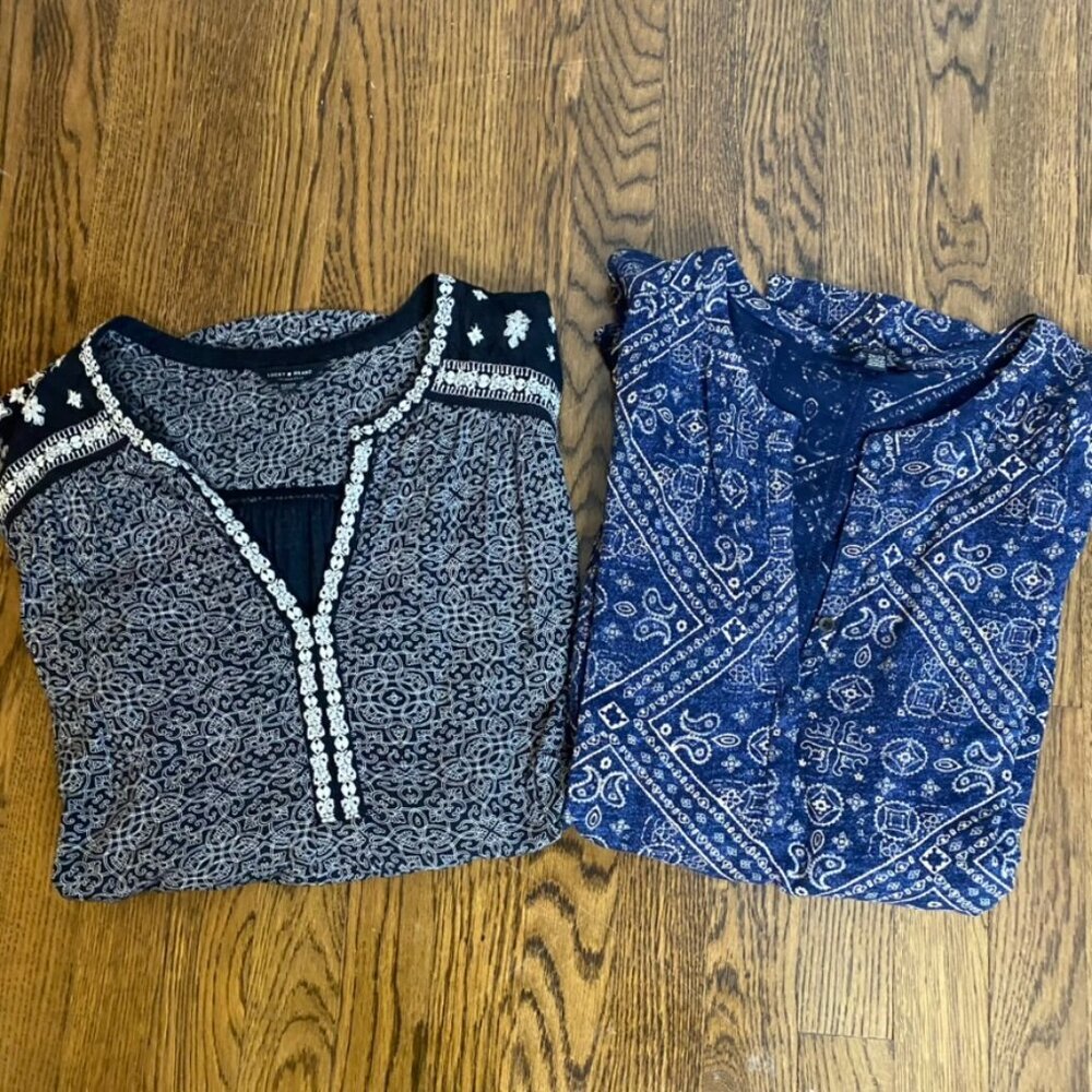 (2) Lucky Brand tunic tops blouse navy and black size 2X V neck